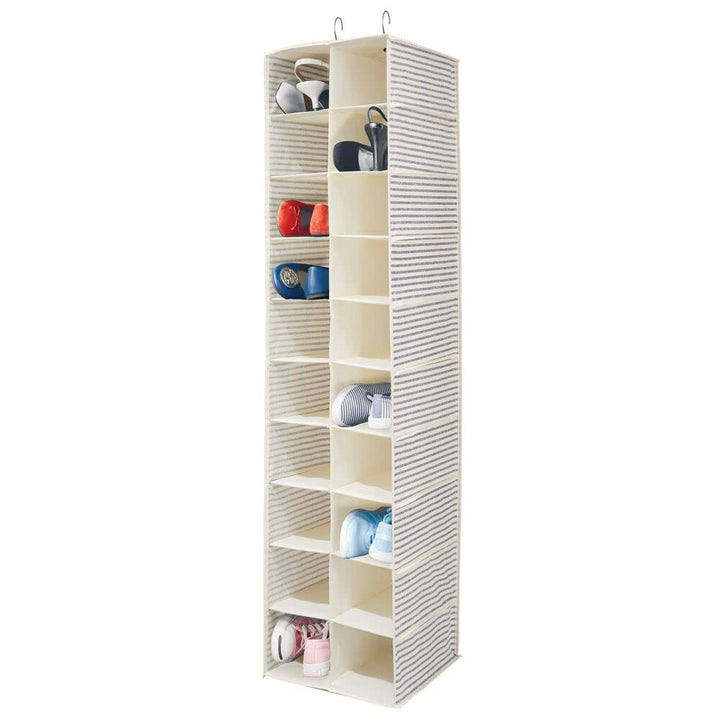 mDesign Hängeaufbewahrung mit 20 Fächern – grosser Hänge Organizer für die Kleiderstange – platzspar