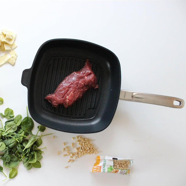 BAF quadratische Grillpfanne 26 x 26 cm - hoher Rand - grosse gerillte Pfanne beschichtet aus Alumin