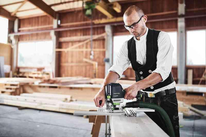 Festool Oberfräse OF 1400 EBQ-Plus + Box-OF-S (mit Spannzange, Spannzange, Seitenanschlag mit Feinei