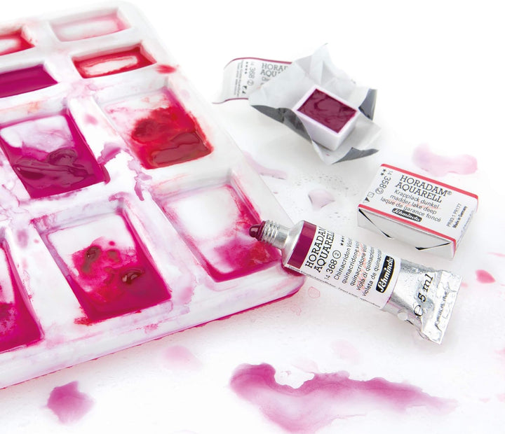 Schmincke – HORADAM AQUARELL Premium Farbkasten mit 47 feinsten Aquarellfarben, Porzellanpalette, 2