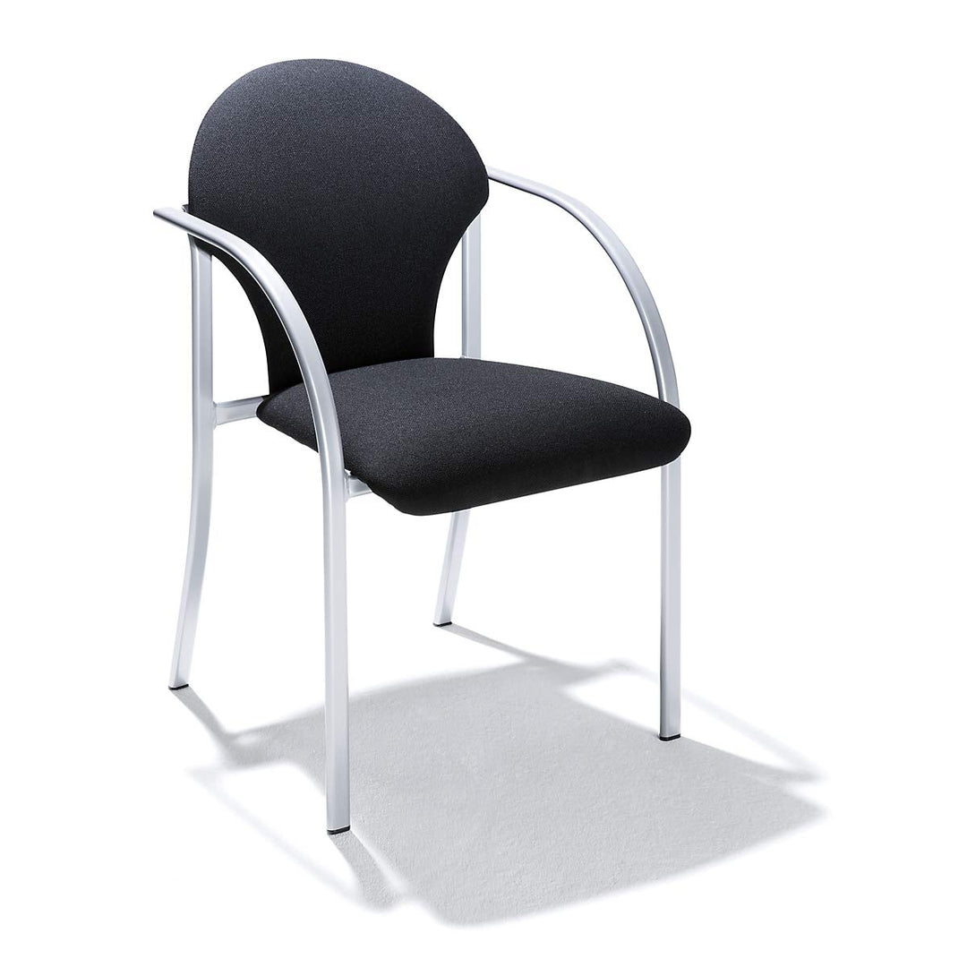 Nowy Styl Stapelstuhl | mit Polstern | HxBxT 470 x 450 x 490 mm | Polsterfarbe Schwarz | VE 2 STK