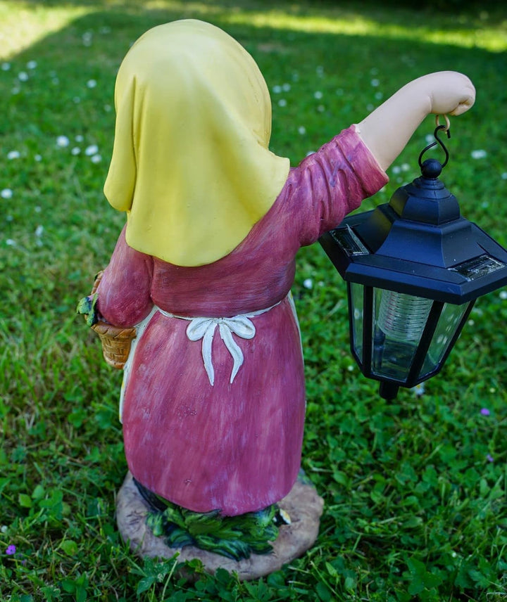Kremers Schatzkiste Oma Edeltraud mit Solarlaterne und Korb Figur Gartenfigur 38 cm Garten Ältere Da