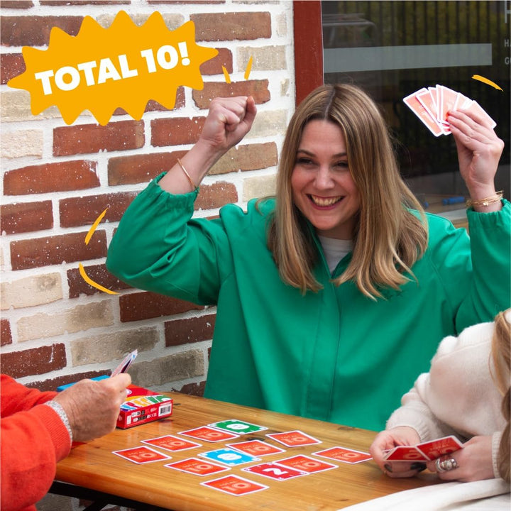 TOTAL 10 – Kartenspiel Inspiriert vom Rommé | Von den Machern von Crack List | 2 bis 8 Spieler | Ab