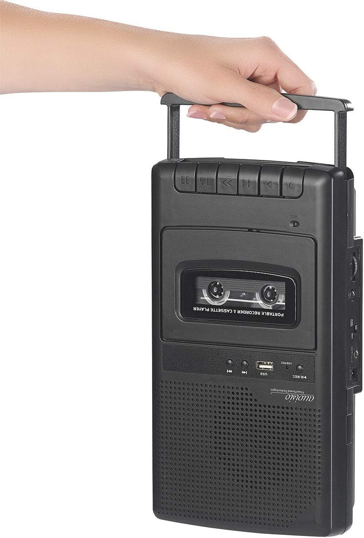 auvisio Kassettenrekorder: Mobiler Kassettenspieler & USB-Digitalisierer, Lautsprecher & Mikrofon (K