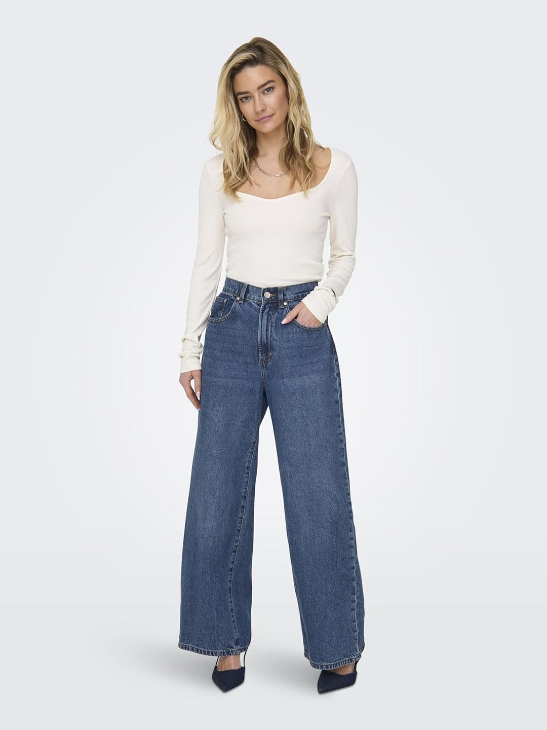 ONLY Female Jeans mit weitem Bein ONLHOPE Hohe Taille Weiter Beinschnitt Jeans 25W / 30L Medium Blue