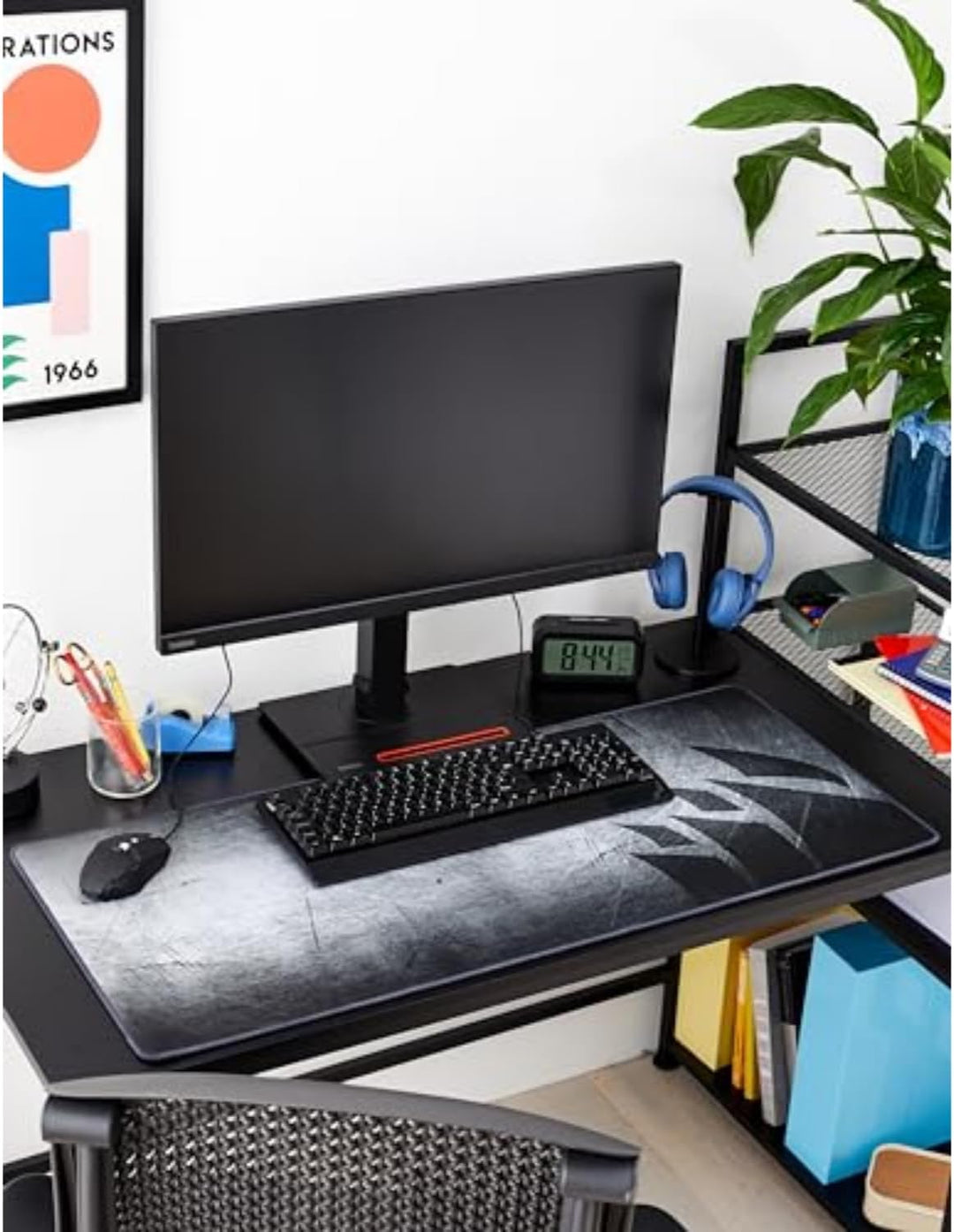 Corsair MM350 PRO Spritzwassergeschütztes Premium-Gaming-Mauspad aus Stoff (Fläche 93 × 40 cm, Mikro