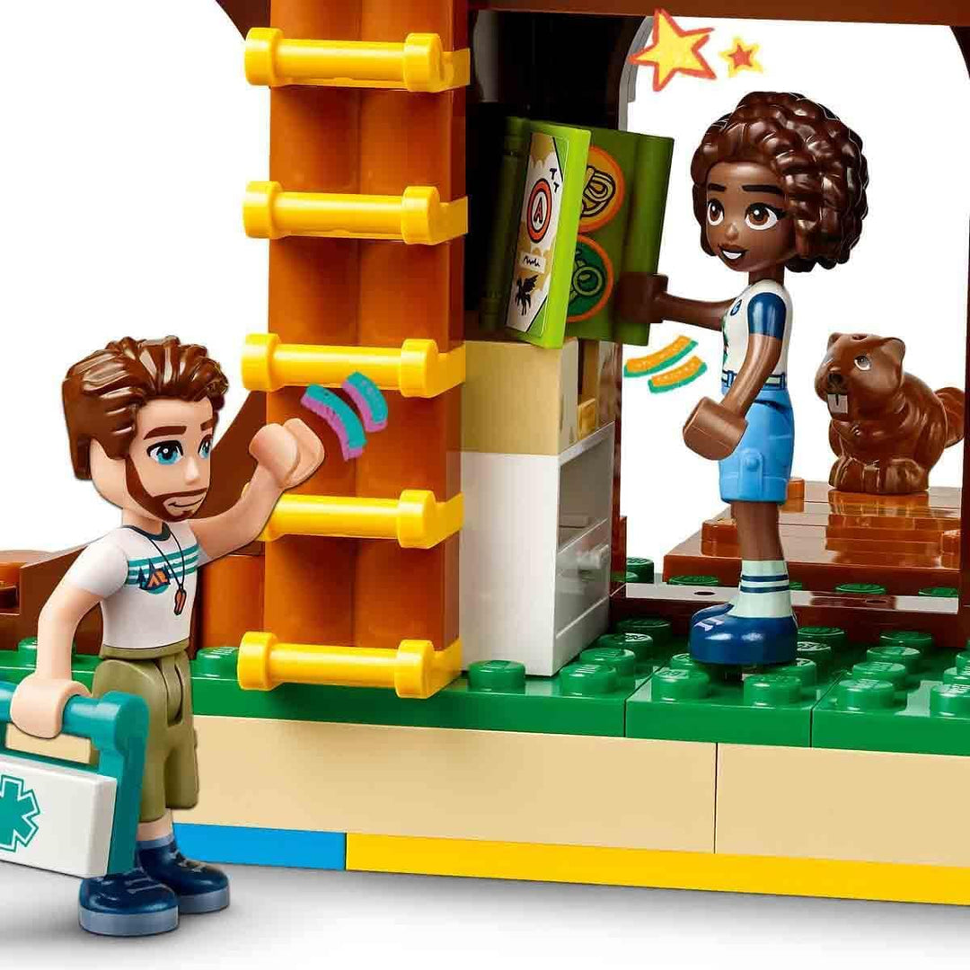 Lego Friends Baumhaus im Abenteuercamp, Spielset für Mädchen und Jungen ab 8 Jahren mit 5 Spielfigur
