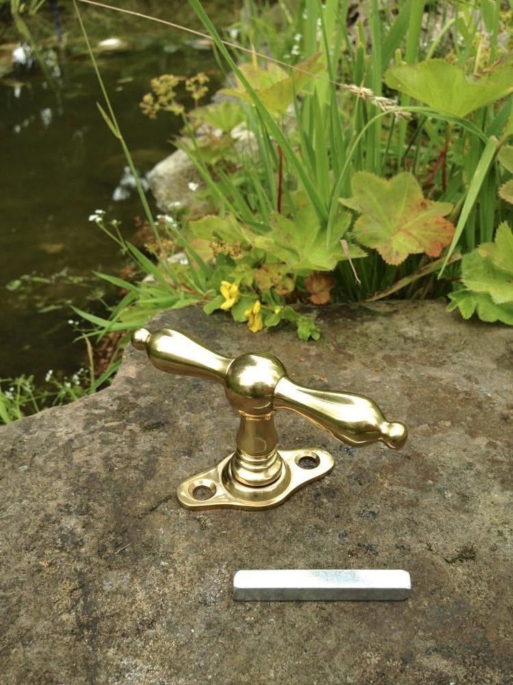 Antikas - Fenstergriffe, Baubeschläge antik gefertigt, Fensterolive Messing glänzend