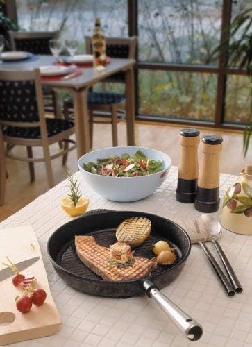 Grillpfanne 28 cm. Edelstahlgriff. Auf allen Herdarten, Ofen, Grill & offenem Feuer einsetzbar