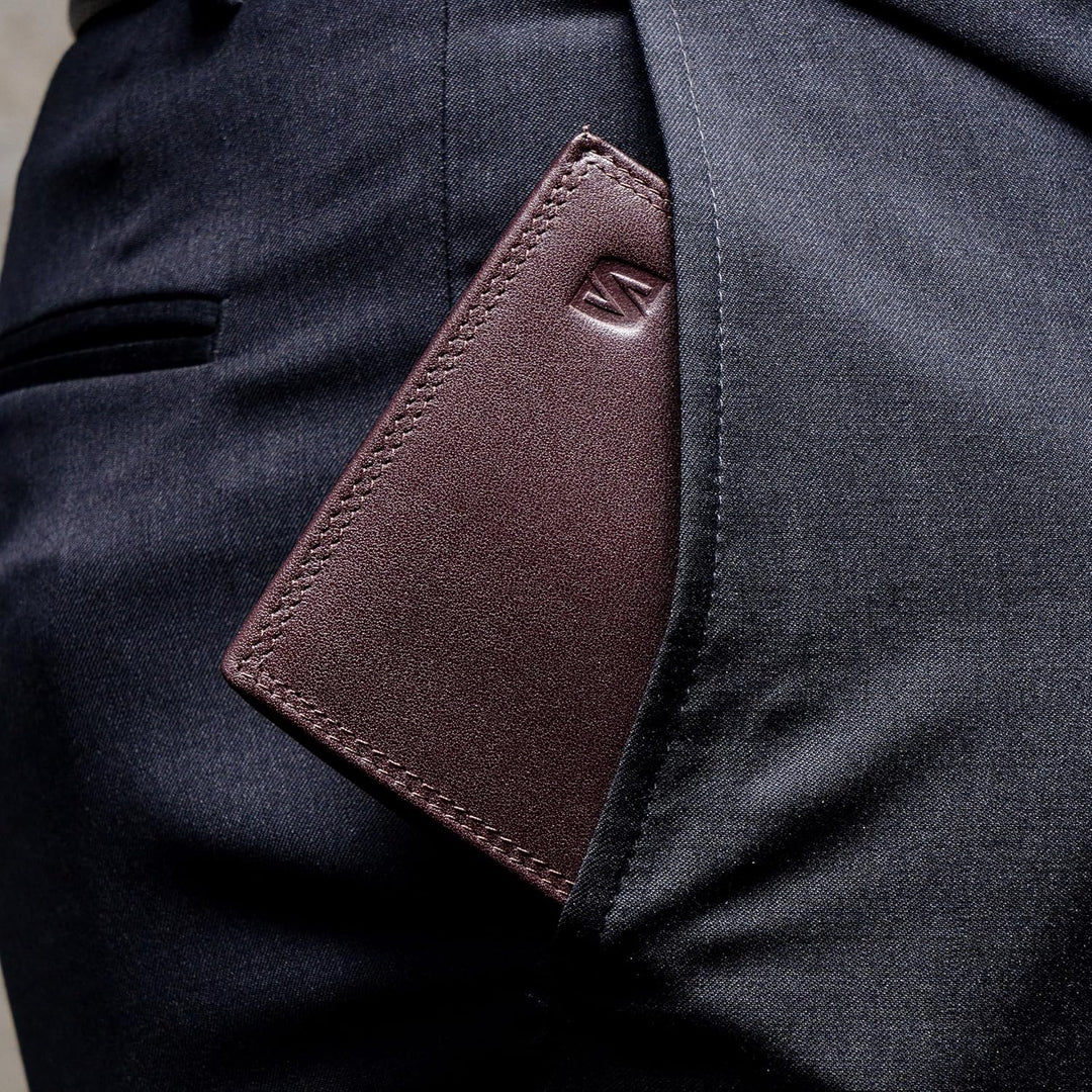 SERASAR | Leder Geldbeutel Männer mit RFID Schutz | Braunes Nappaleder | 12 Kartenfächer | Exklusive