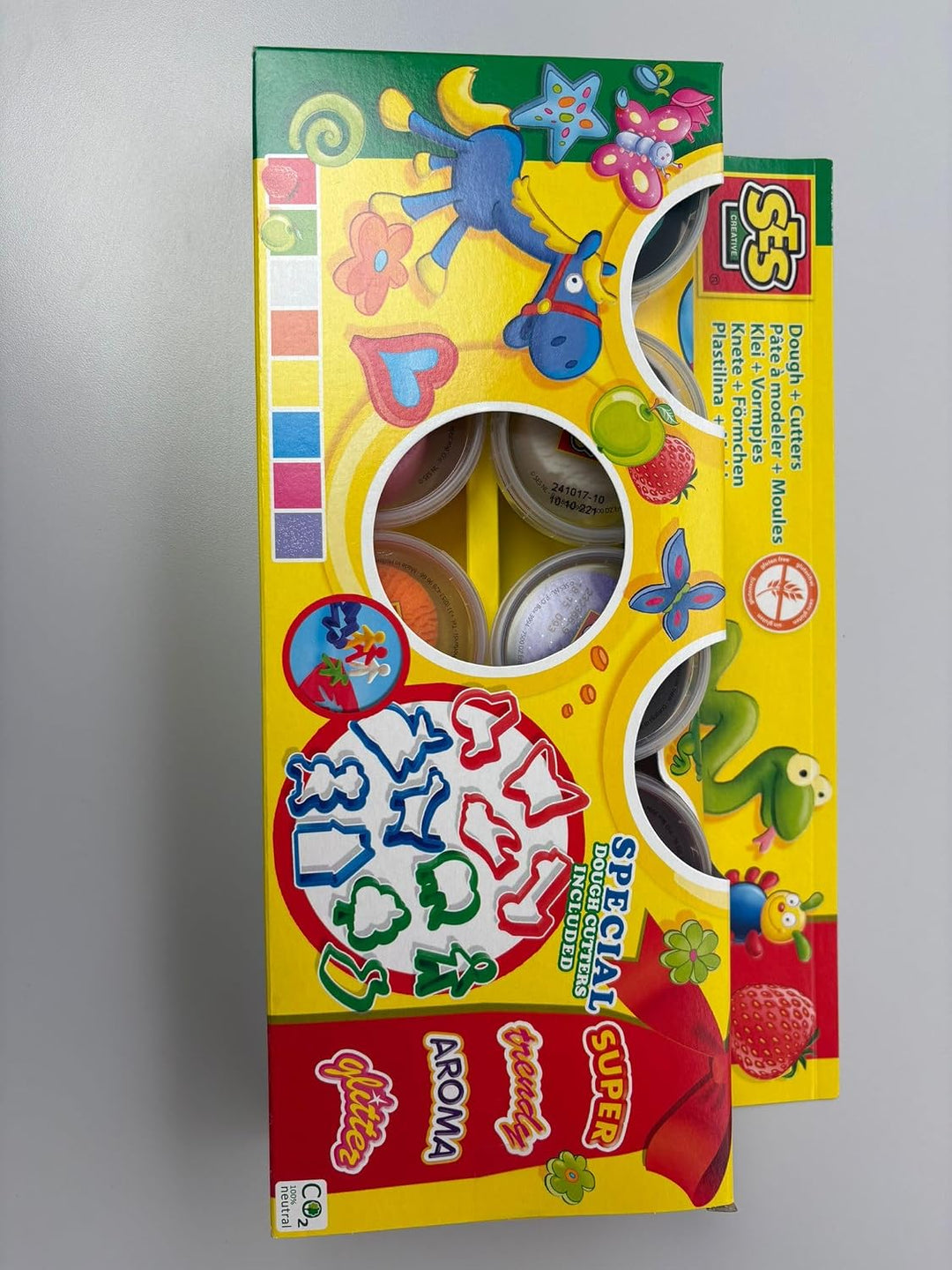 SES creative SES Super Dough, 8 Farben Knetmasse, Mehrfarbig