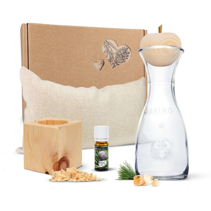 Zirben Erlebnis Geschenksbox Nr.1: Bio-Zirbenkissen mit ZirbenWürfel-Set und Zirbenapfel-Set