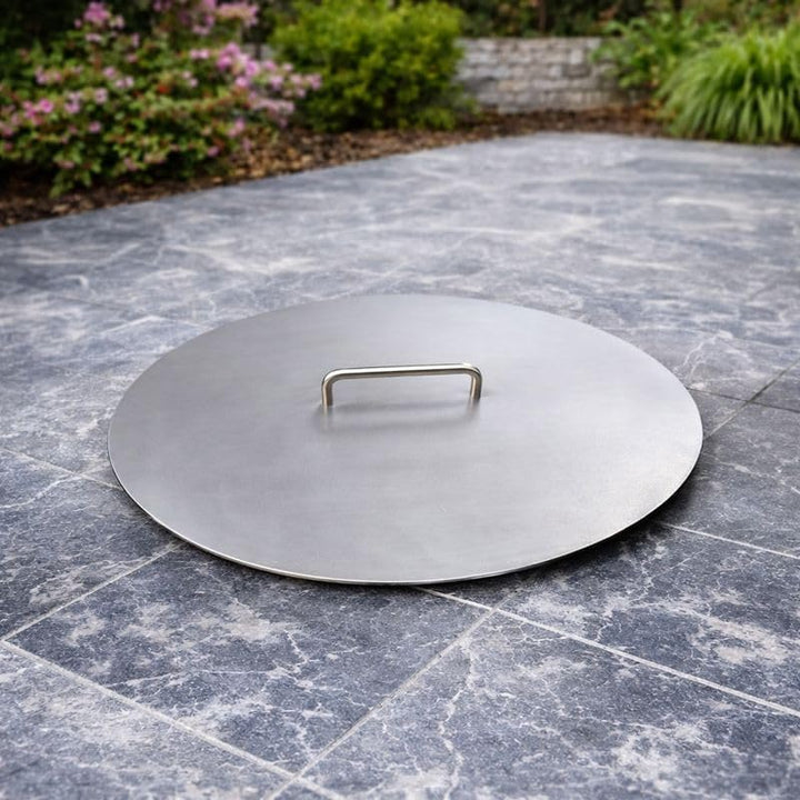 TiKo-Design Feuerschalendeckel aus Stahl rund, 42 cm Durchmesser, mit Griff, Silbergrau