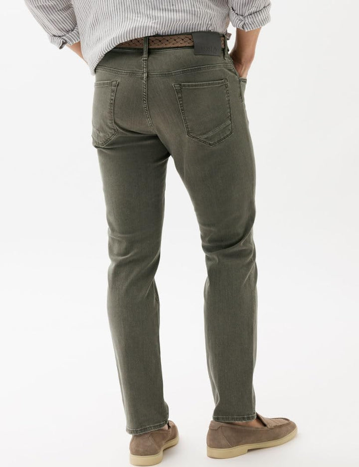 BRAX Herren Style Chuck Hi-Flex: Hochelastische Five-Pocket Jeans 31W / 32L Seaweed, 31W / 32L Seawe