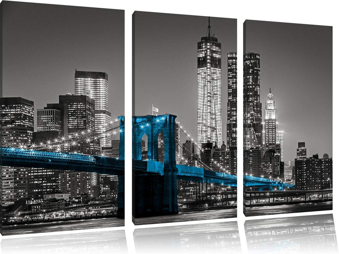 Brooklyn Bridge mit Wolkenkratzern bei Nacht schwarz/weiss 3-Teiler Leinwandbild 120x80 Bild auf Lei