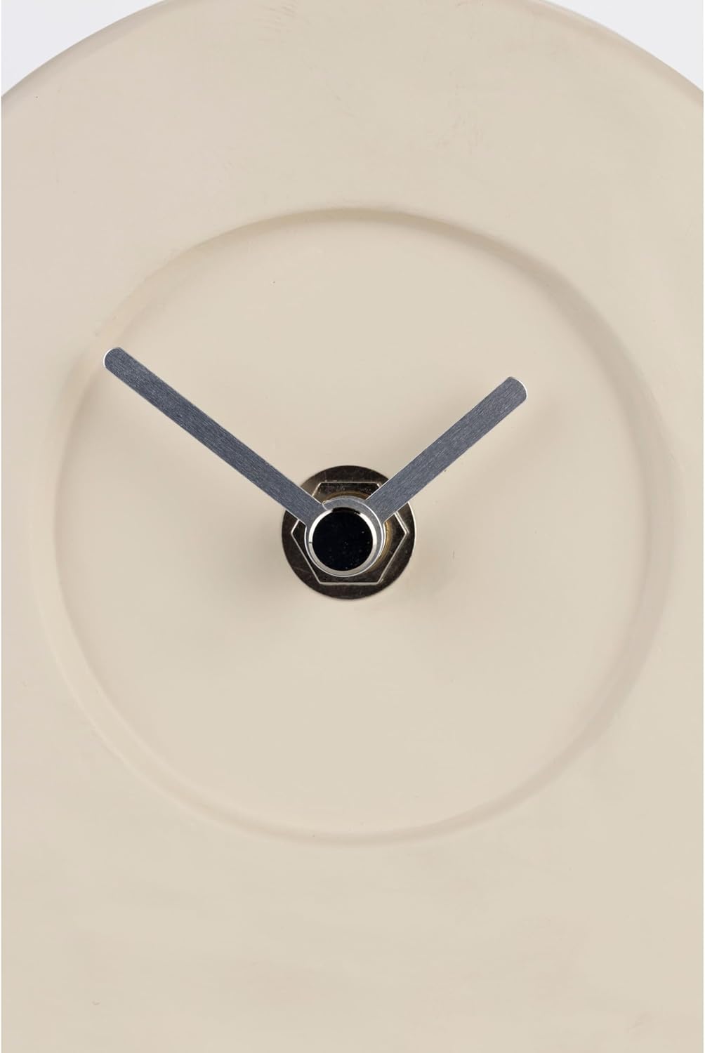 Zuiver Grandma Tischuhr Beige
