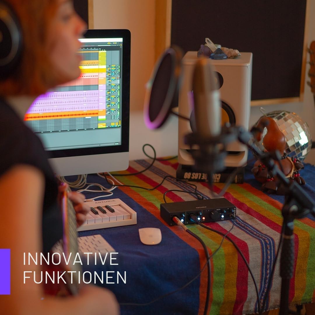 Arturia - MiniFuse 4 - Kompaktes USB-Audio-Interface mit Kreativer Software für Hochwertige Aufnahme