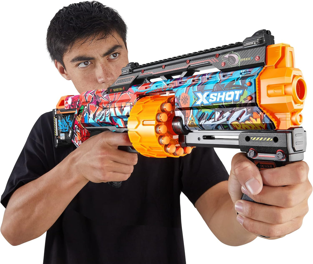 X-Shot Skins Last Stand, Graffiti, Schaumstoffdart-Blaster (16 Darts)