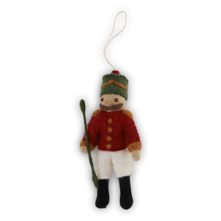Gry & Sif Filzanhänger Nussknacker – Handgemachte Weihnachtsdeko aus Filz