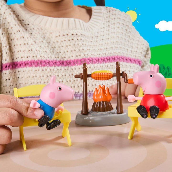 Peppa Pig Wohnwagen der DREI Wutz-Geschwister Spielset mit 3 Figuren, darunter Baby Evie, Vorschulsp