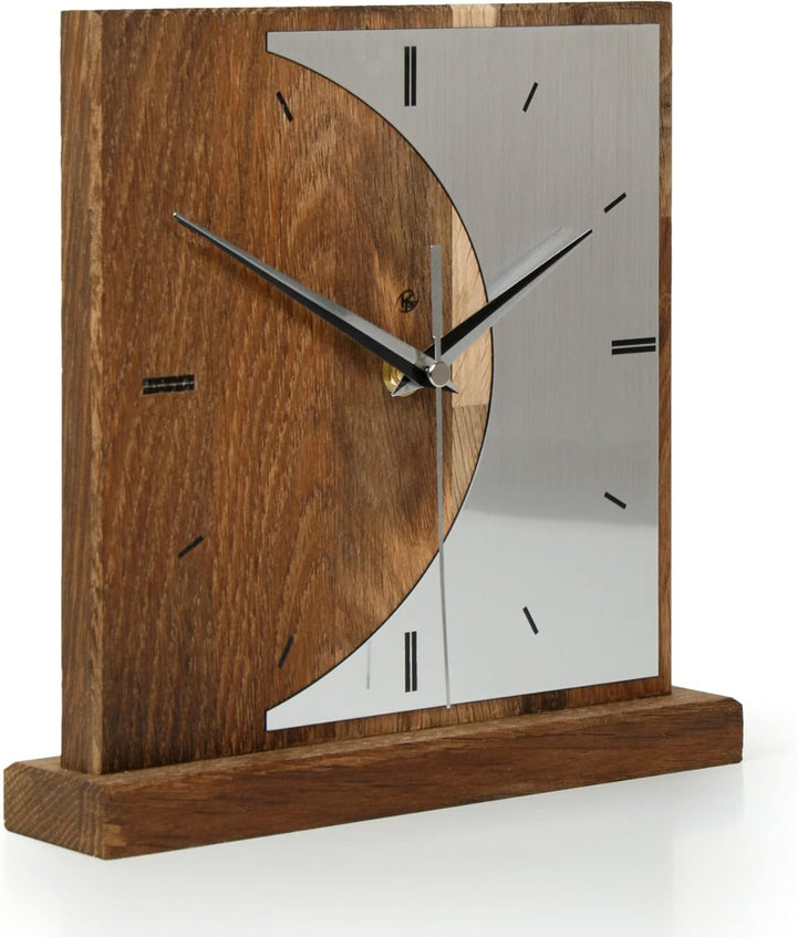 Kreative Feder Designer-STANDUHR „Silvermoon“ aus Eichenholz – analoge TISCHUHR ohne Tickgeräusche (