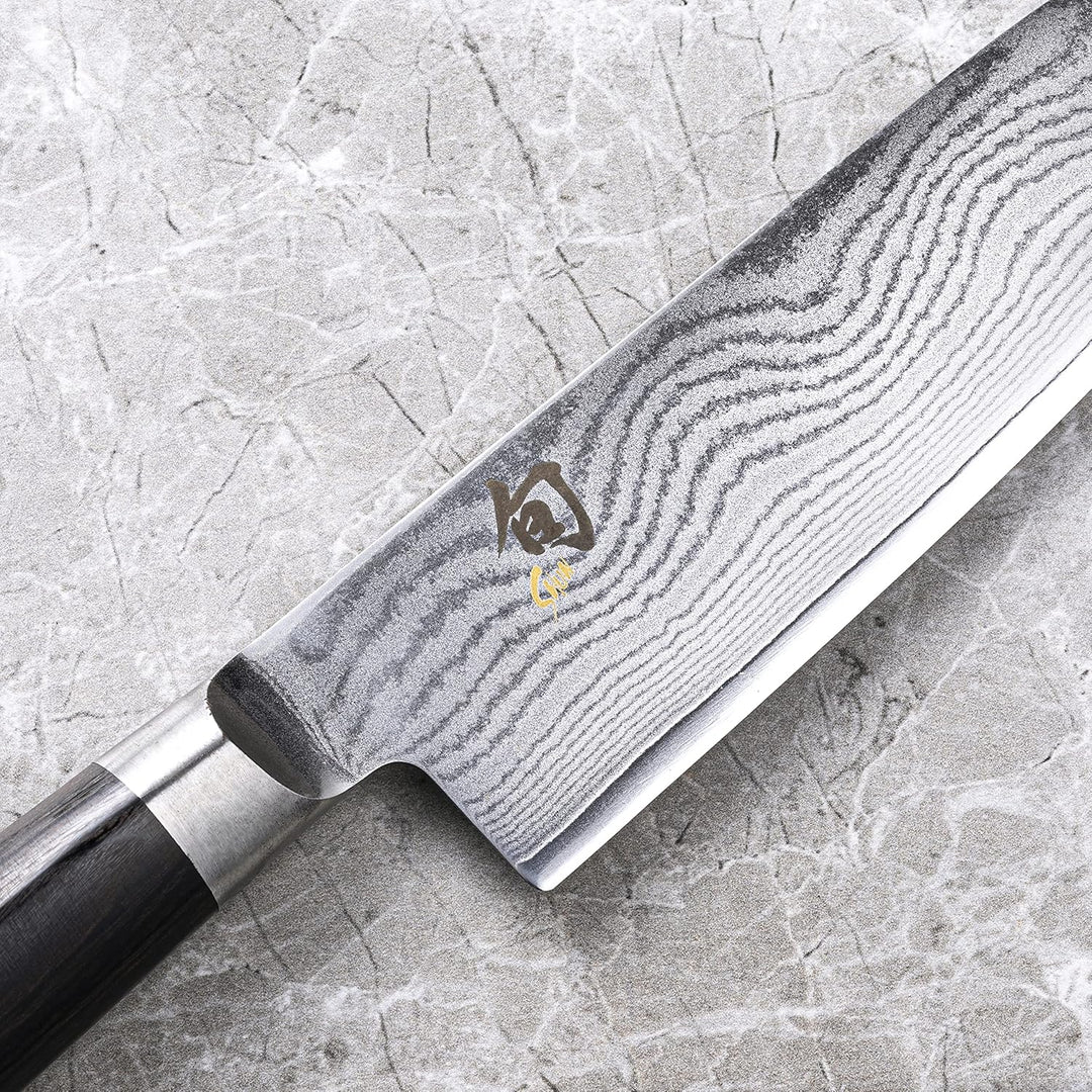 KAI Shun Classic Santoku 18 cm Klingenlänge - Damastmesser 32 Lagen VG MAX Kern - 61 (±1) HRC - Pakk