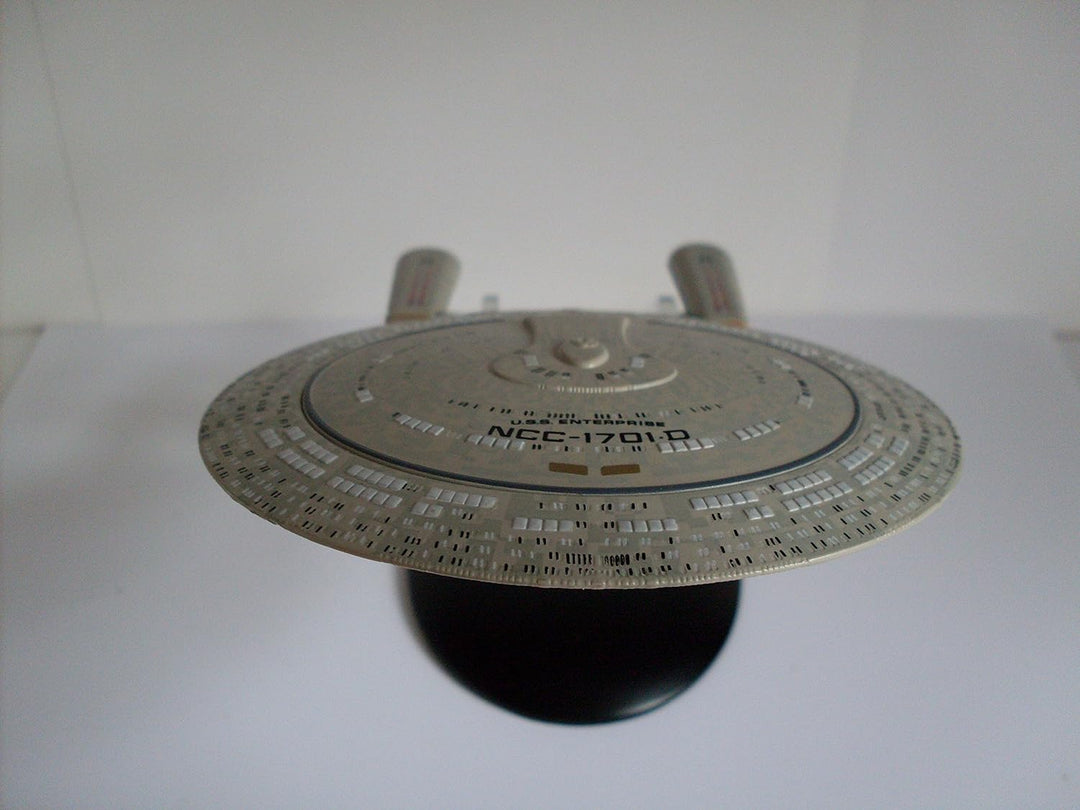 U.S.S. Enterprise NCC-1701-D Star Trek Fertigmodell, Standmodell