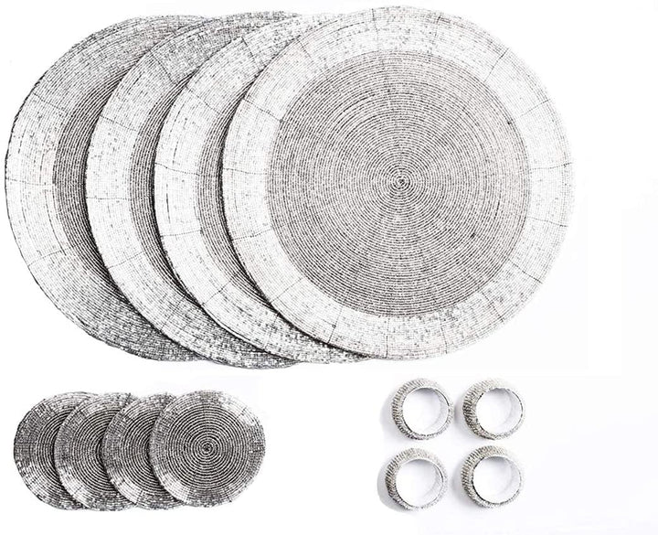 Penguin Home® Set von 12 Tischsets mit Glasperlen, Untersetzer und Serviettenringe - silberfarben -