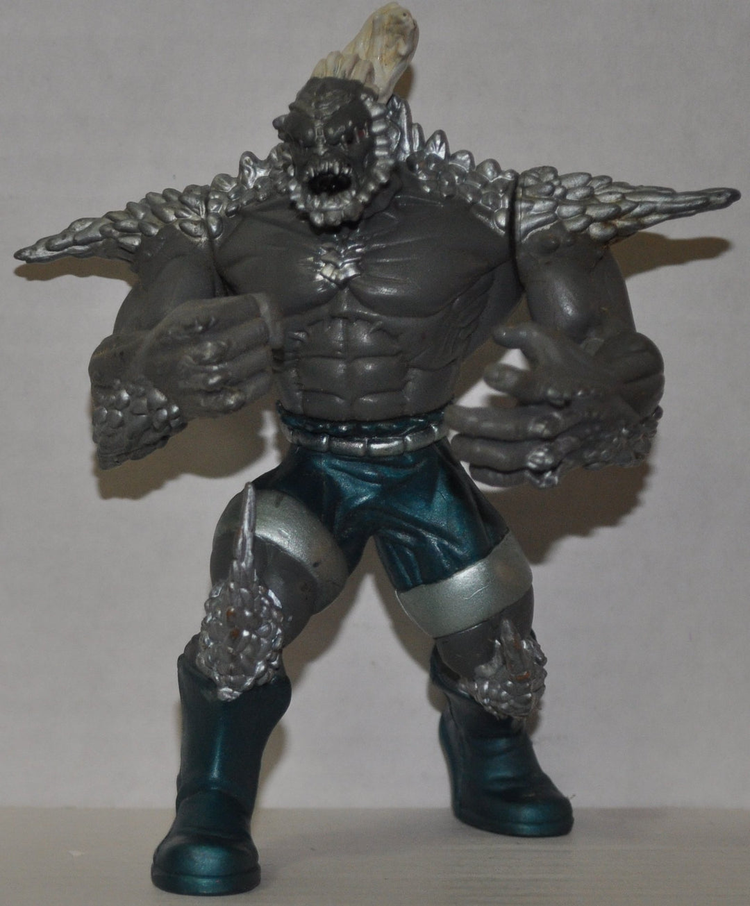 JLA DC SUPER HEROES - STEEL - Action Figur - lila Karte