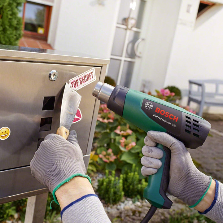 Bosch Heissluftfön UniversalHeat (1800 W, Temperatur: 50/300 / 600 °C, im Karton) UniversalHeat 600