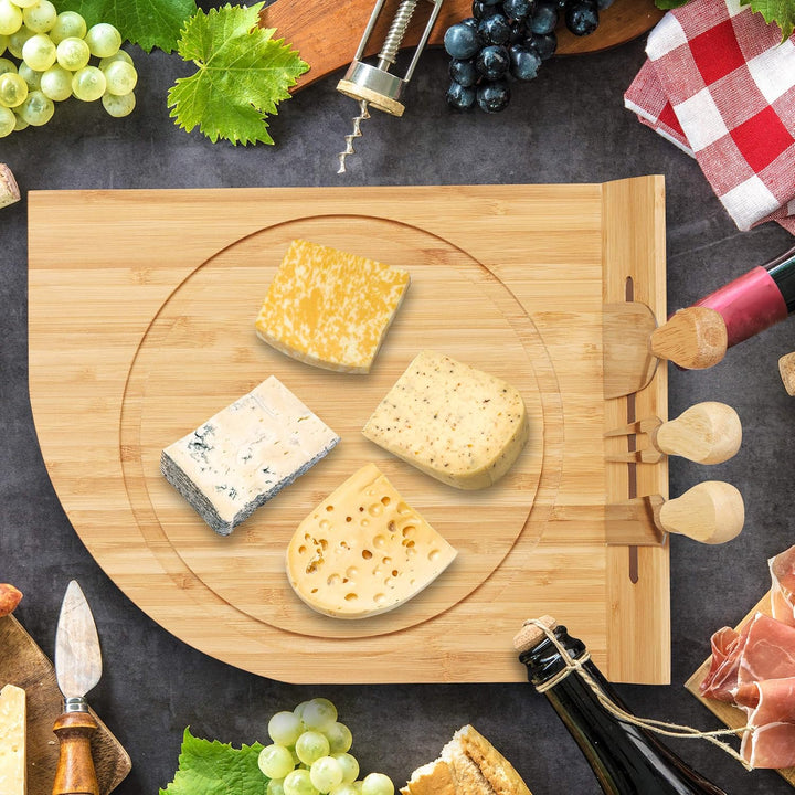 Relaxdays Käseglocke mit Bambus Käsebrett, Parmesanbrecher, Käsemesser, Käsegabel, magnetische Käsea