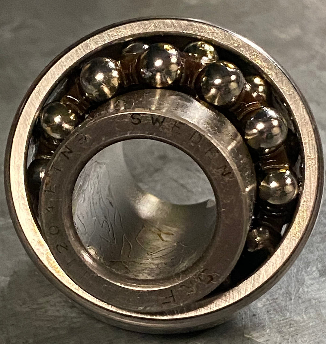 SKF 11204 ETN9 selbstausrichtender Kugellager