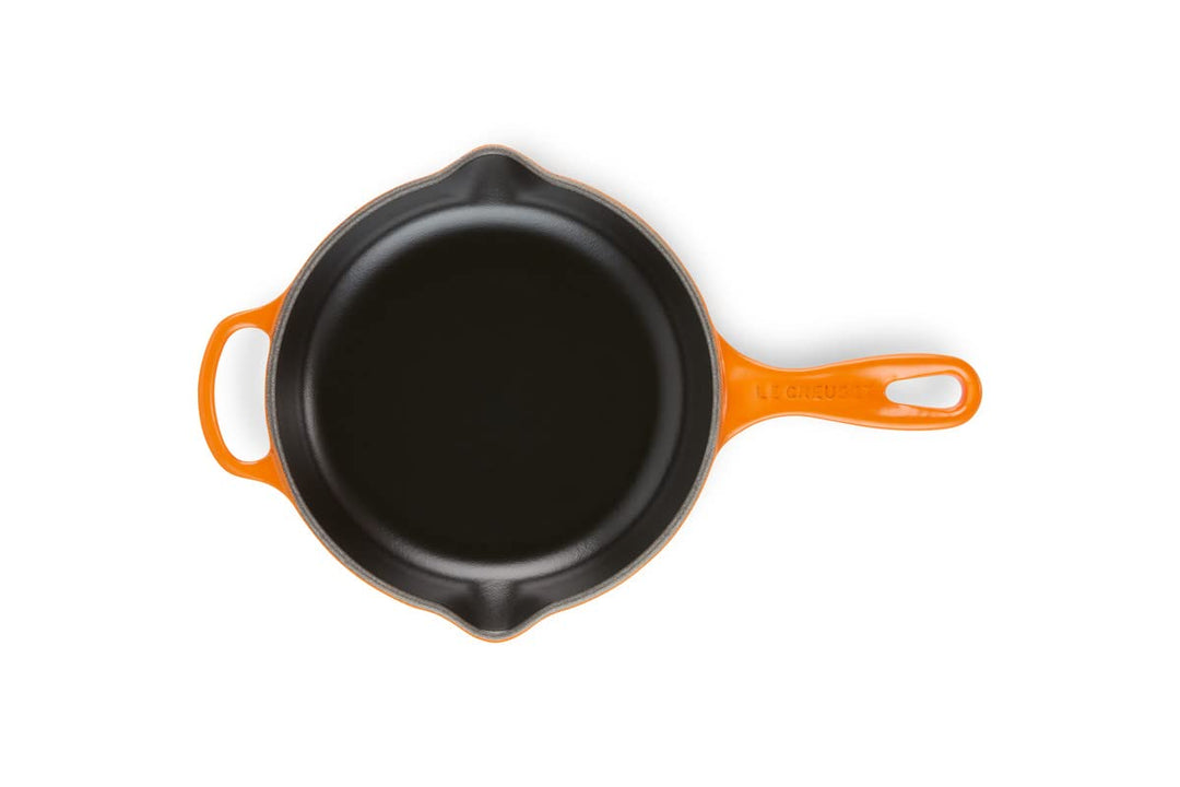 Le Creuset Signature Gusseisen Brat- und Servierpfanne, Rund, Ø 20 cm, Für alle Herdarten inkl. Indu