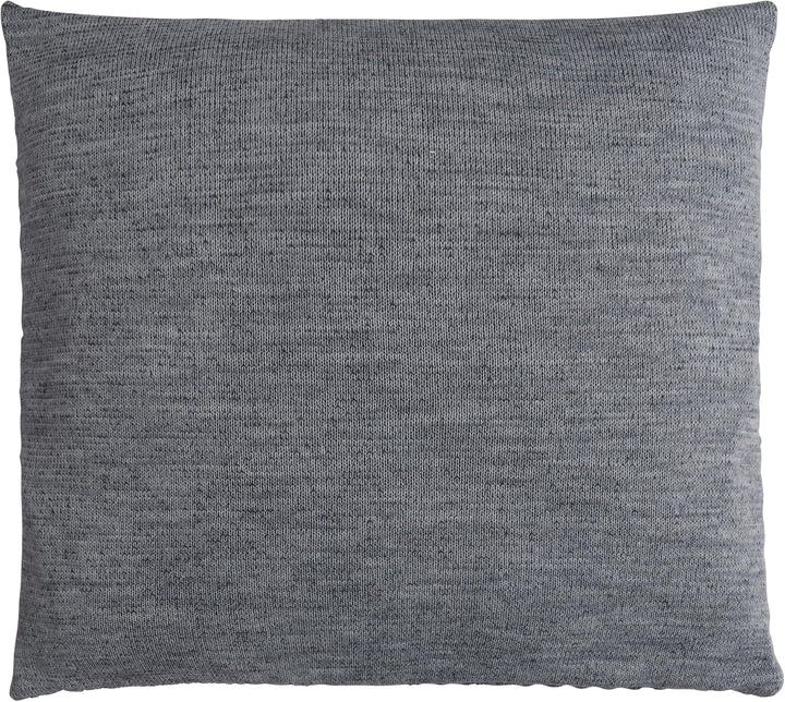 KNIT FACTORY - Juul Kissen - Zierkissen mit Füllung und Bezug - Quadratisches Dekokissen - Sofakisse