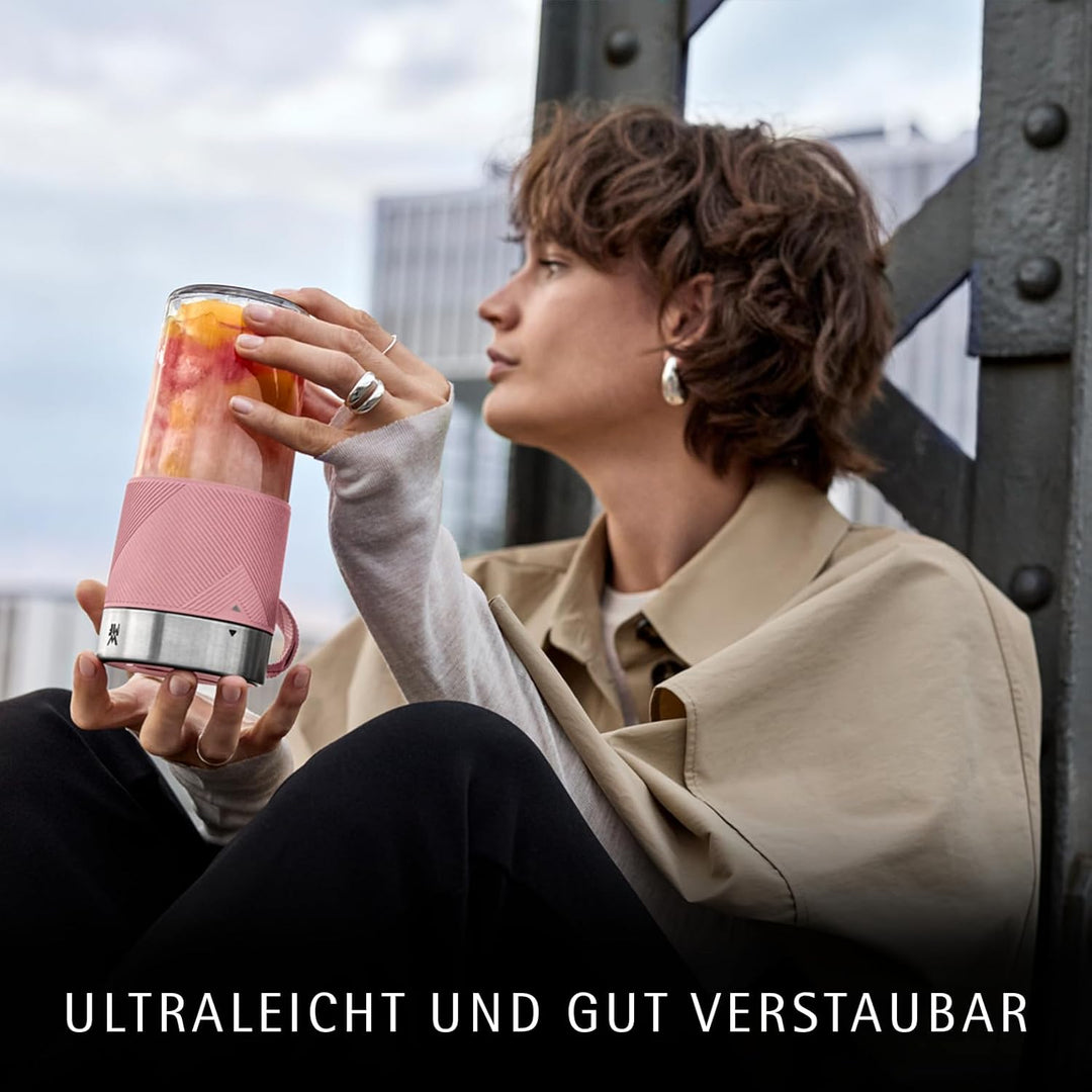 WMF Küchenminis Mix on the Go 300 ml, Mini Mixer to Go, USB Mixer Smoothie Maker, aufladbarer Person