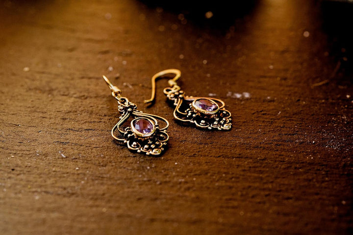 WINDALF Bohemia Ohrringe SALIA 3.5 cm Mediaval Ohrschmuck Amethyst Vintage Ornamentik Bronze