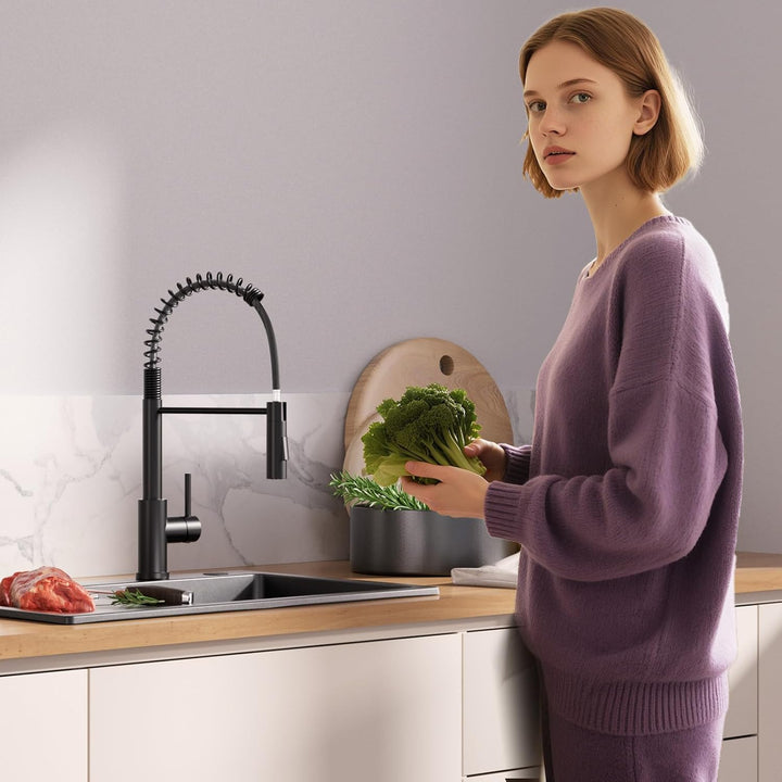 CECIPA Wasserhahn Küche Schwarz, Hochdruck Küchenarmatur Mit Herunterziehbare Brause, Mischbatterie