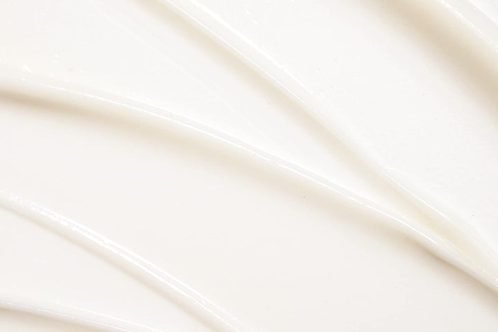 L'ANZA Pflegendes Lockenshampoo - sorgt für eine sanfte, farbsichere Reinigung und aufgefrischte Loc