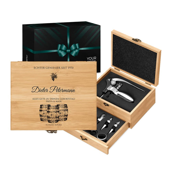 Maverton Weinöffner-Set personalisiert Weinset Sommelier Set - Geschenkbox Holzbox + 8er Weinzubehör