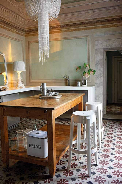 Kartell Charles Ghost, Hocker Medium, H. 65 cm, Glasklar, 2er-Satz H. 65 Glasklar, H. 65 Glasklar