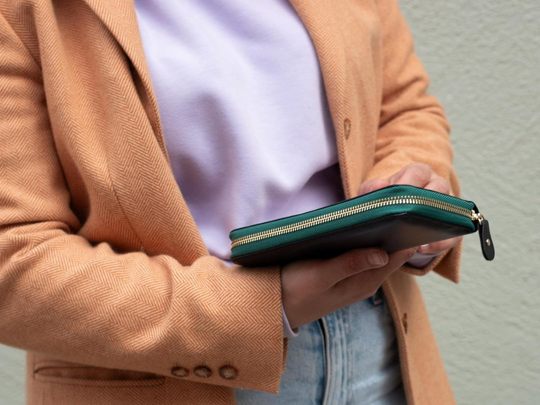 skaard Grosse Damen Geldbörse aus echtem Leder, Schwarz/Grün mit RFID-Schutz XL Schwarz-grün, Schwar
