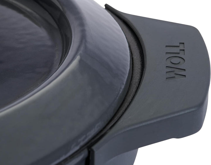 Woll Iron Bräter mit Deckel und Silikongriffen - Induktiv -, 34 x 26 cm, 12,5 cm hoch, 7,5l - Geeign