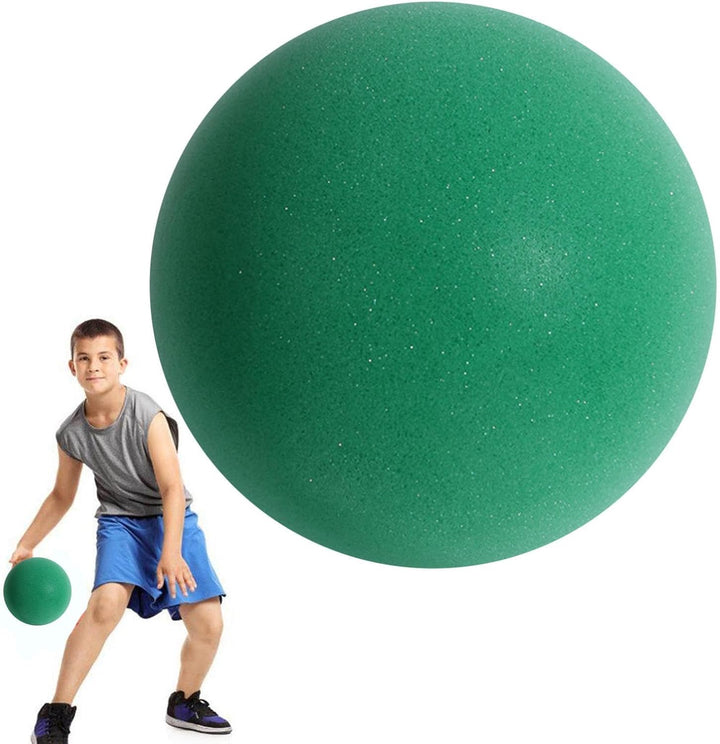 Generisch Leiser Basketball, leiser Indoor-Basketball, leiser Basketball-Dribbling im Innenbereich,