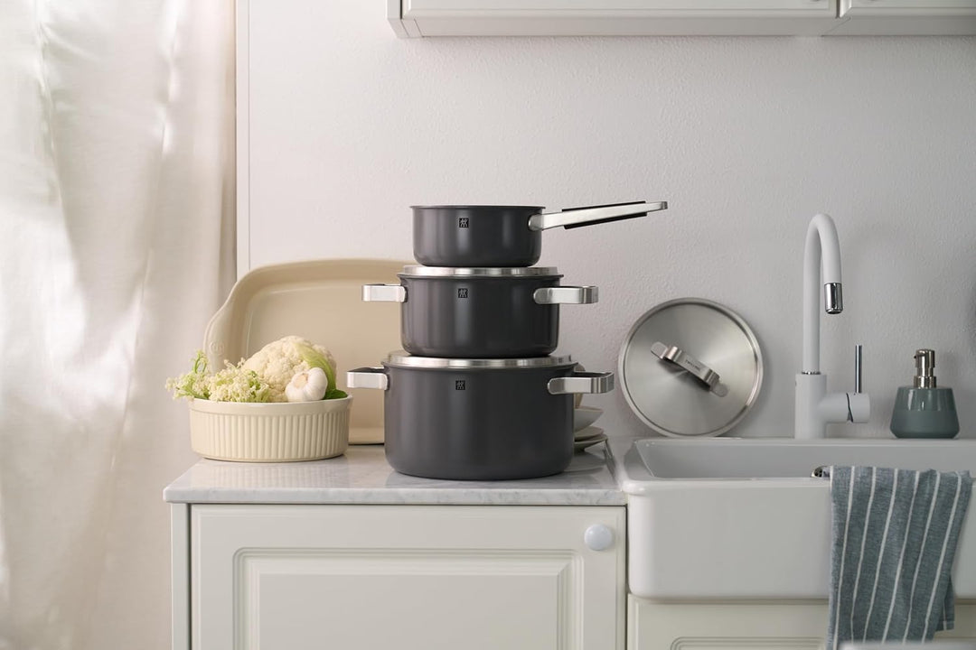 ZWILLING PURE Kochtopfset, 5-tlg, 18/10 Edelstahl, Keramik-Aussenbeschichtung, Stay-Cool-Griffe, Spü
