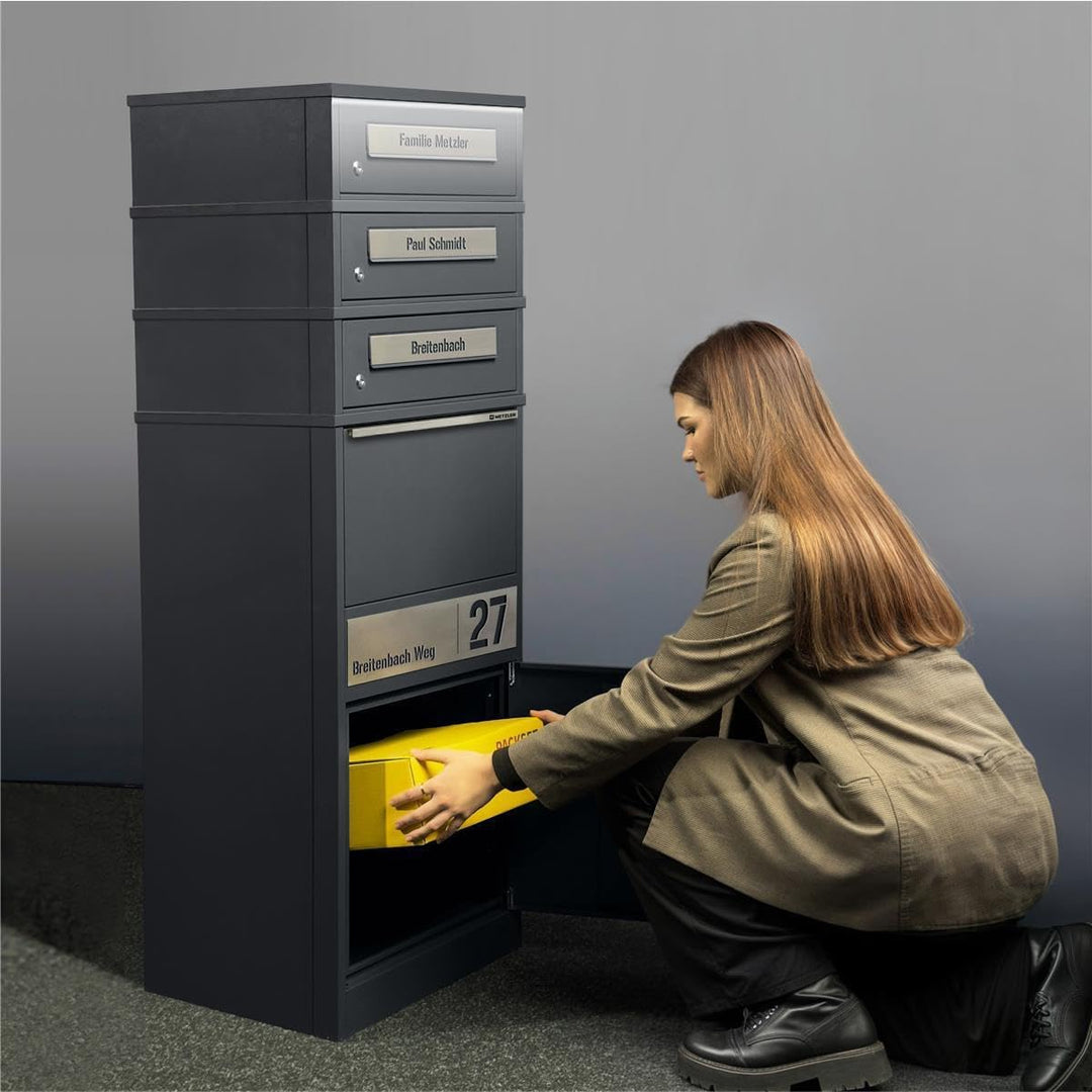 Metzler Paketbriefkasten mit solarbetriebener LED-Beleuchtung und grossem Paketfach, anthrazit mit G