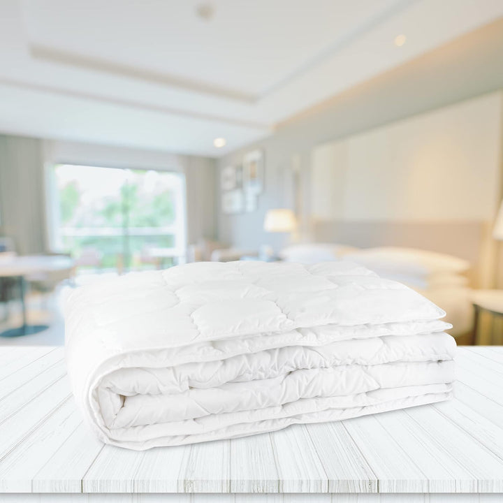 Carpe Sonno Bettdecke Sommerdecke - Leichte Steppdecke Supersoft für den Sommer Sommerbettdecke atmu