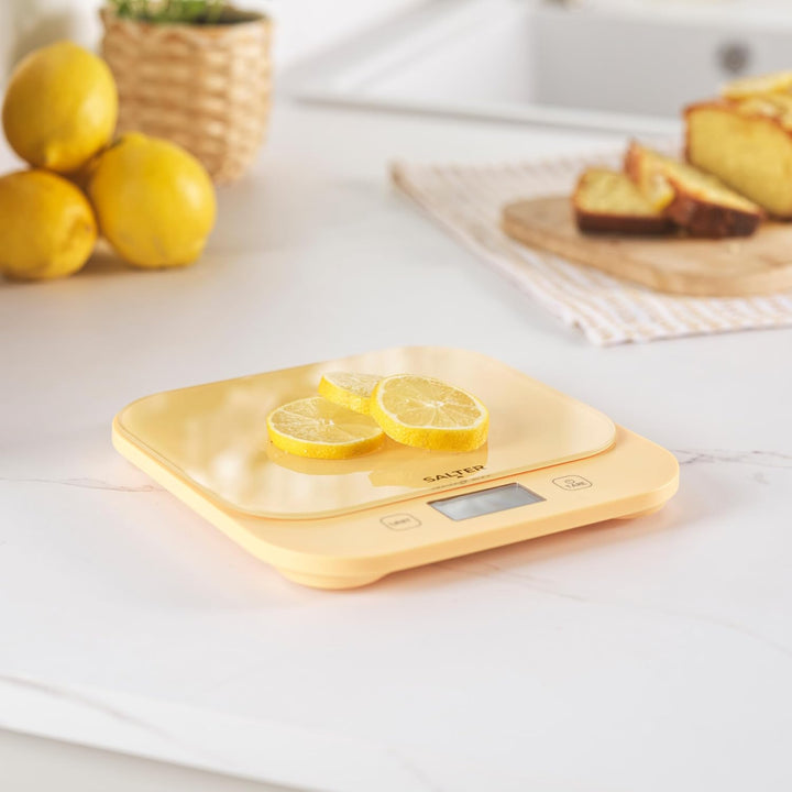 Salter British Bakes Digitale Küchenwaage – Hohe 10kg Kapazität, misst Flüssigkeiten, wasserdicht, T