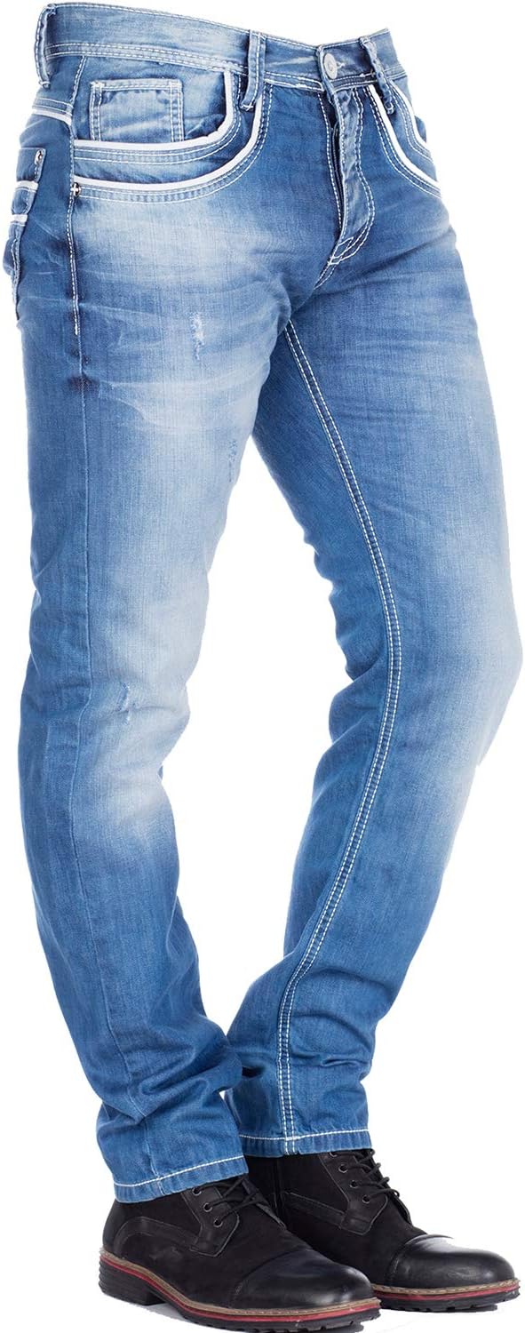 Cipo &amp; Baxx Herren Straight Fit Jeans Simba blau W 32W / 30L Blau, 32W / 30L Blau