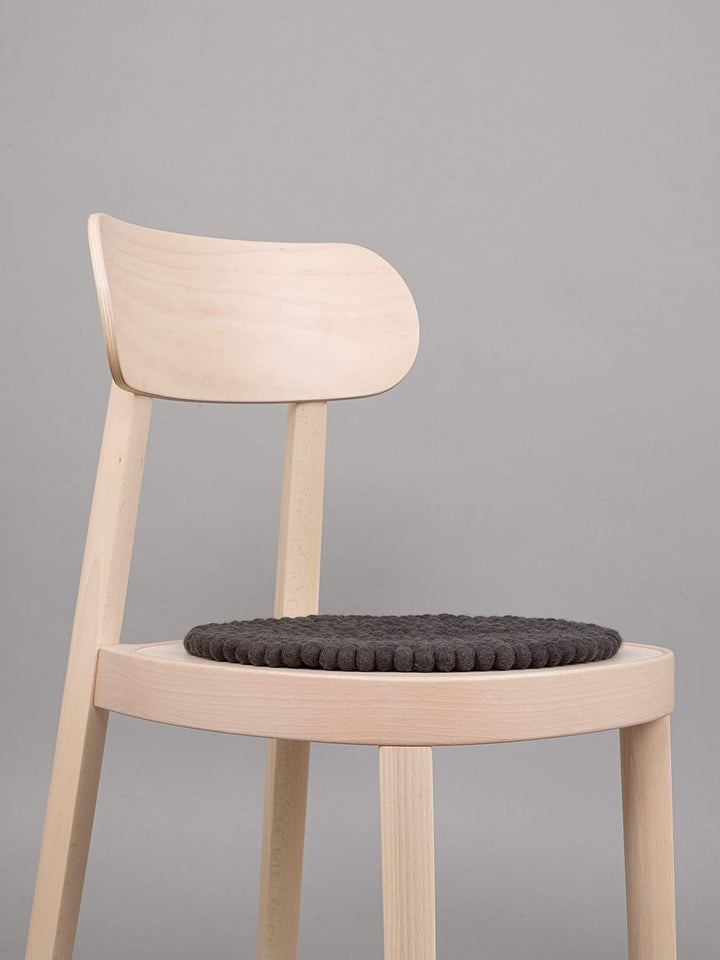 myfelt Filzkugel-Sitzauflage/Stuhlauflage - Kuno - rund, 36 cm, Anthrazit
