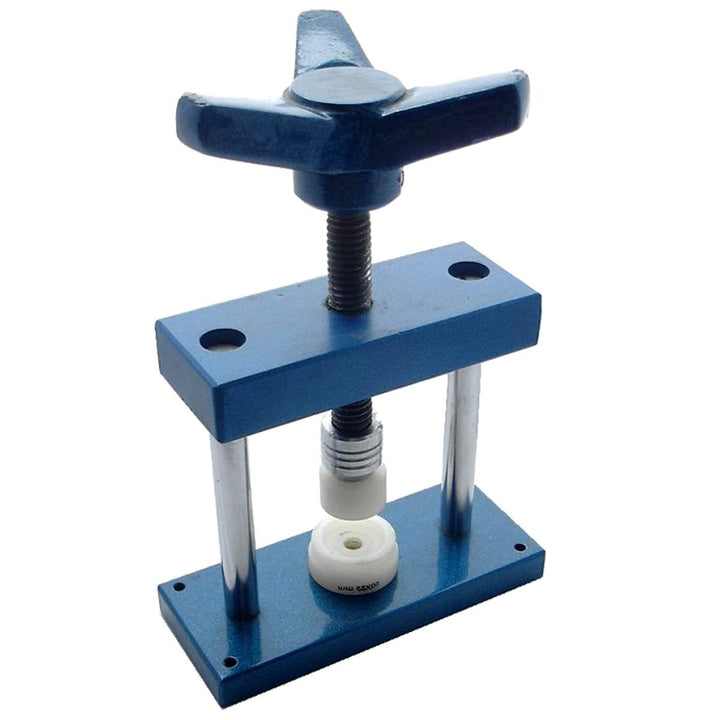 Einpresswerkzeug TITAN II zum Schliessen von Uhren mit eingepressten Böden